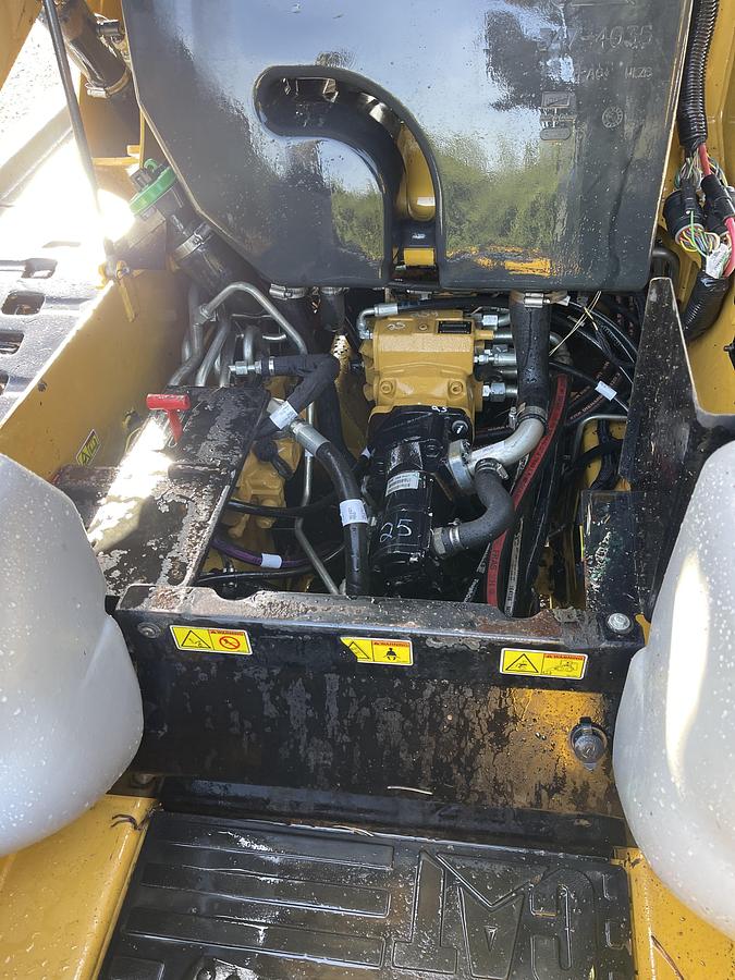 Used 2012 CAT 259b3