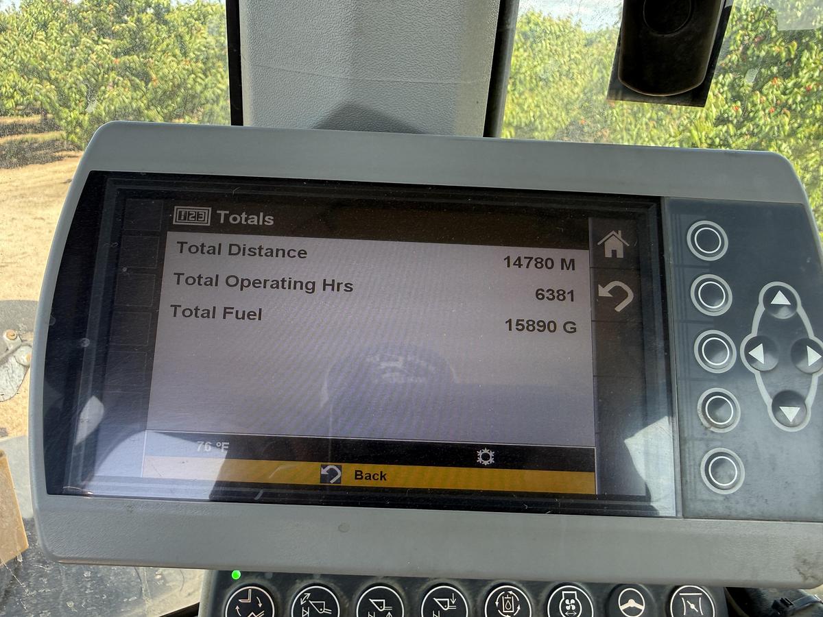 Used 2014 Cat 930K