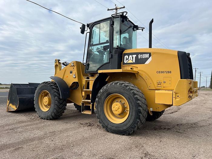 Used 2016 Cat 918M