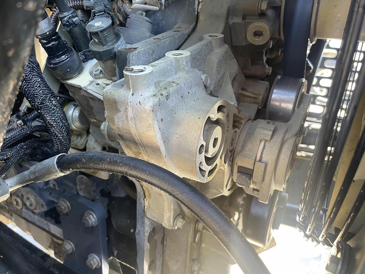 Used 2017 Gehl R56-34