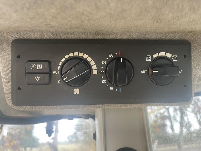 Used 2013 Volvo L110G