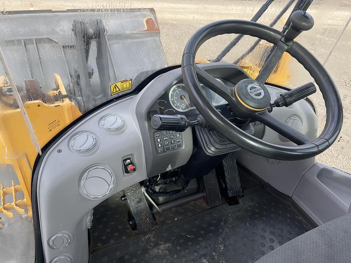 Used 2016 Volvo L70H