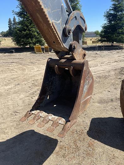 Used 2011 John Deere 310J