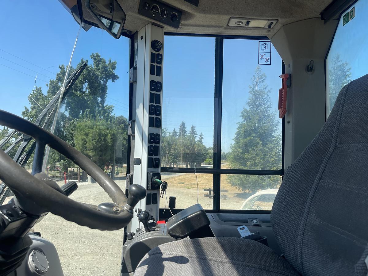 Used 2008 VOLVO L70F