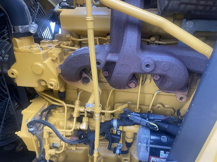 Used 2011 John Deere 310J