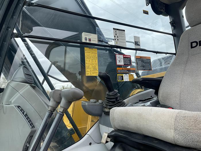 Used 2019 John Deere 210G LC