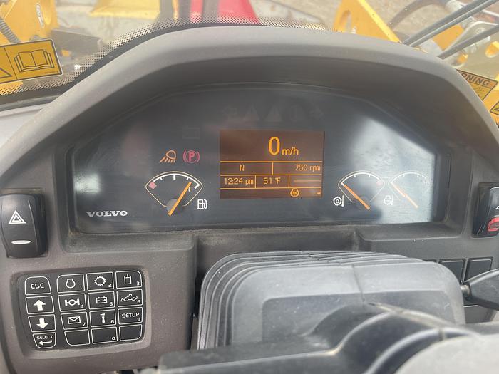 Used 2013 Volvo L110G