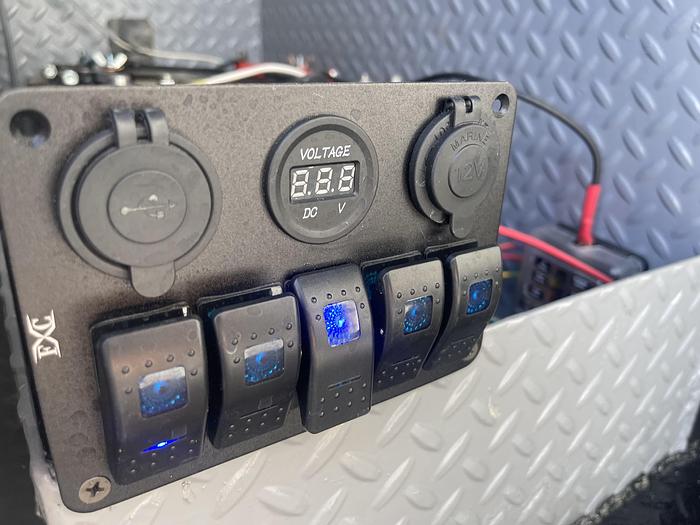 Used 2023 Custom Gooseneck Service Utility Weld