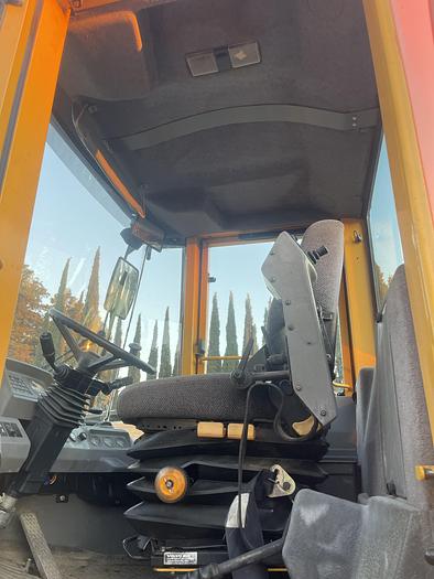 Used 1994 Volvo L50B