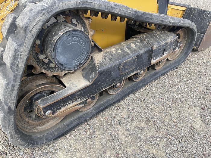 Used 2017 John Deere 319E