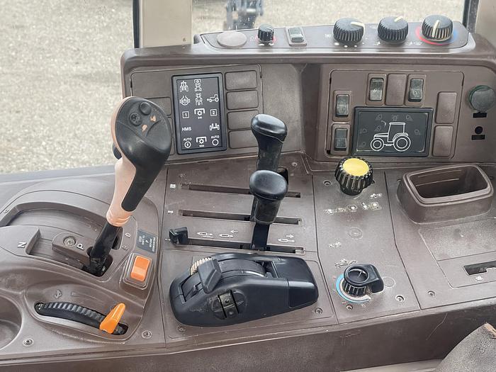 Used 2006 John Deere 7420