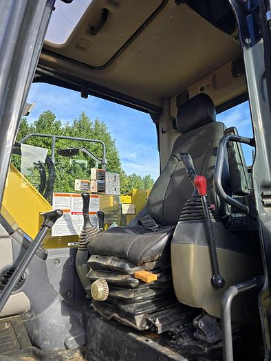 Used 2014 Komatsu PC138 USLC-10