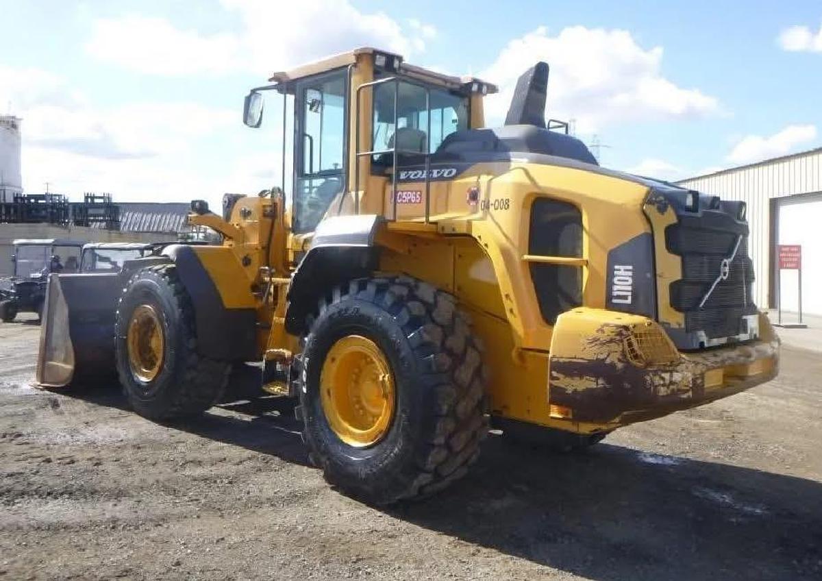 Used 2015 Volvo L110H