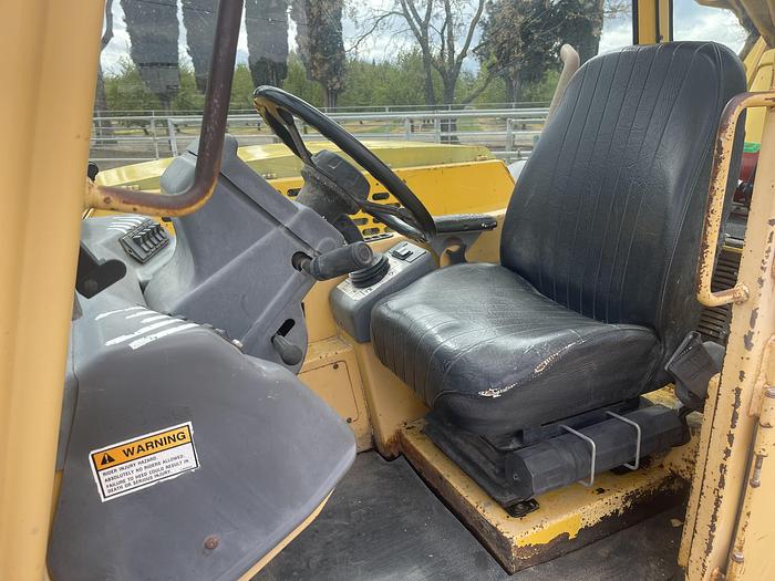 Used 1998 GEHL DL-10H 44