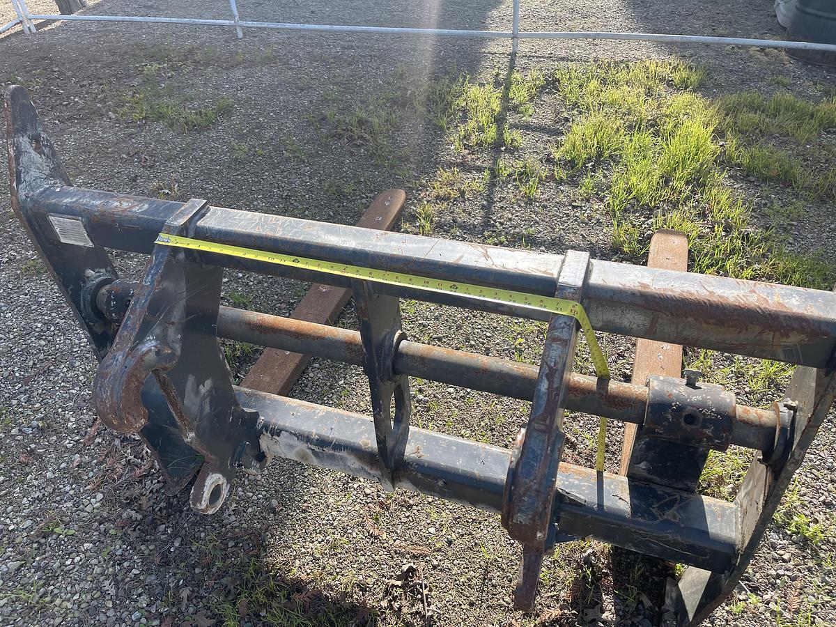 Used 2018 JRB Heavy Duty 60" Forks