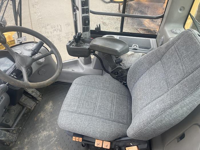 Used 2013 Volvo L110G