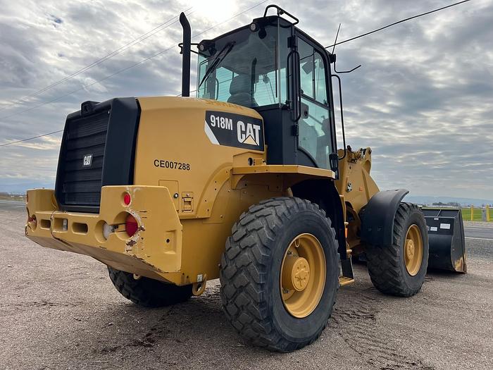 Used 2016 Cat 918M