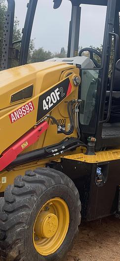 Used 2016 Cat 420F2