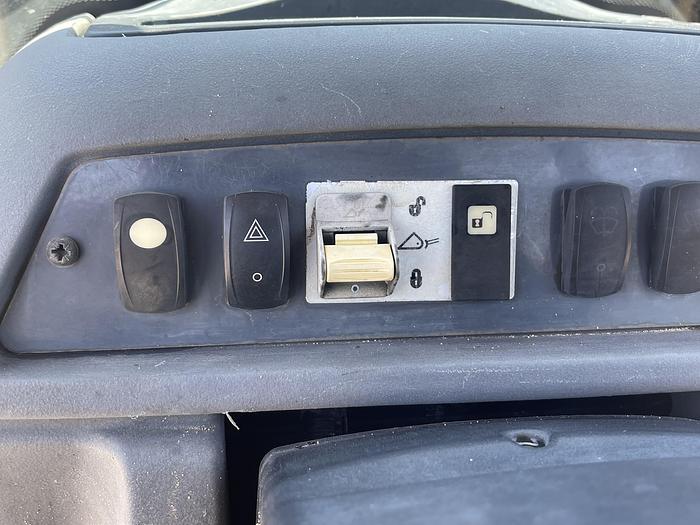 Used 2009 John Deere 310J