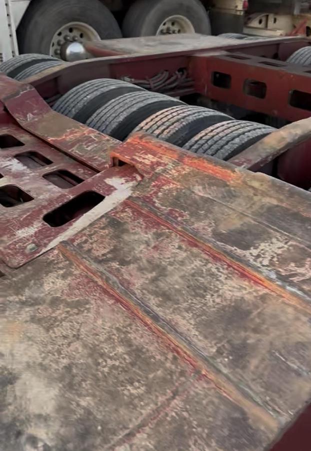 Used 1994 Murray 16 Tire 45 ton plus