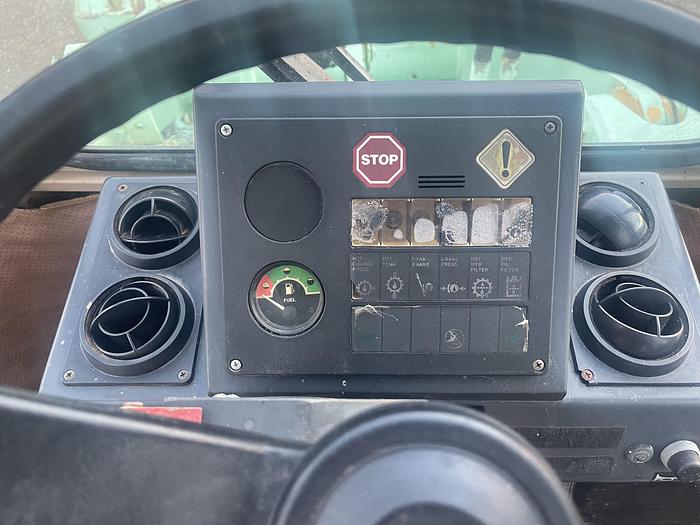 Used 1990 John Deere 444E