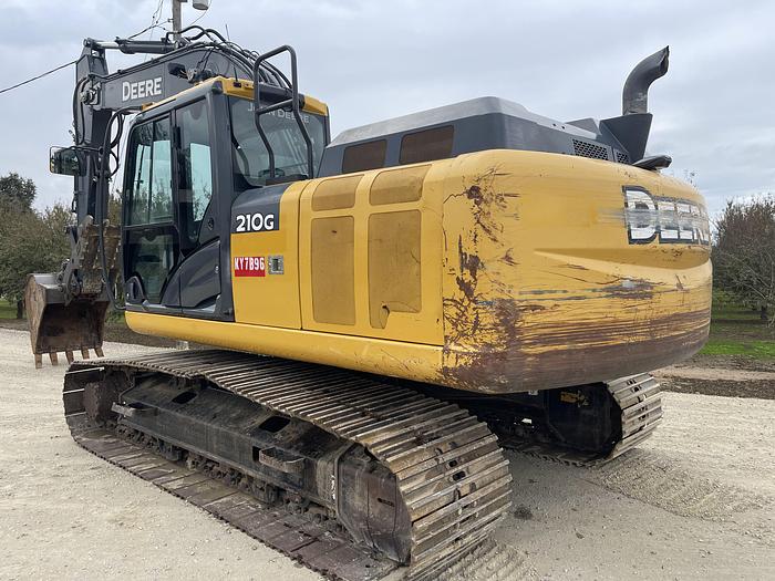 Used 2019 John Deere 210G LC