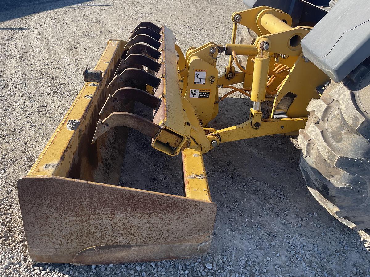 Used 2011 John Deere 210LJ