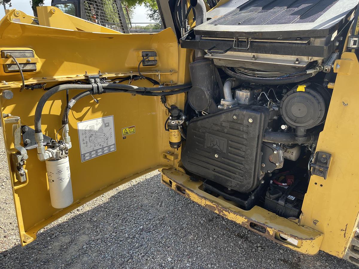 Used 2012 CAT 259b3