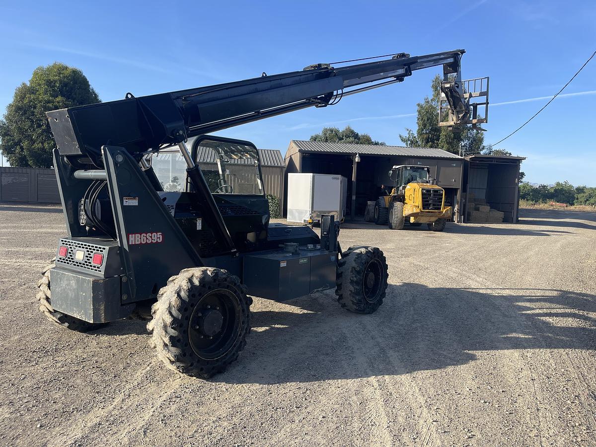 Used 2017 Gehl R56-34