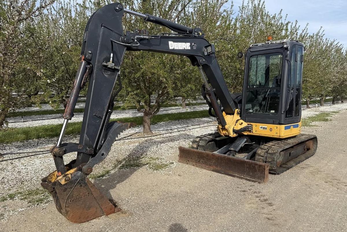 Used 2010 John Deere 50D