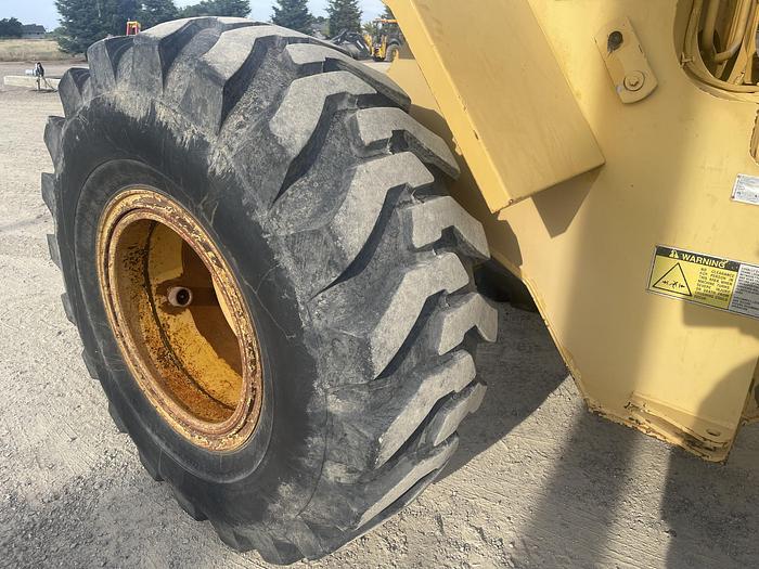 Used 1997 Cat 928F