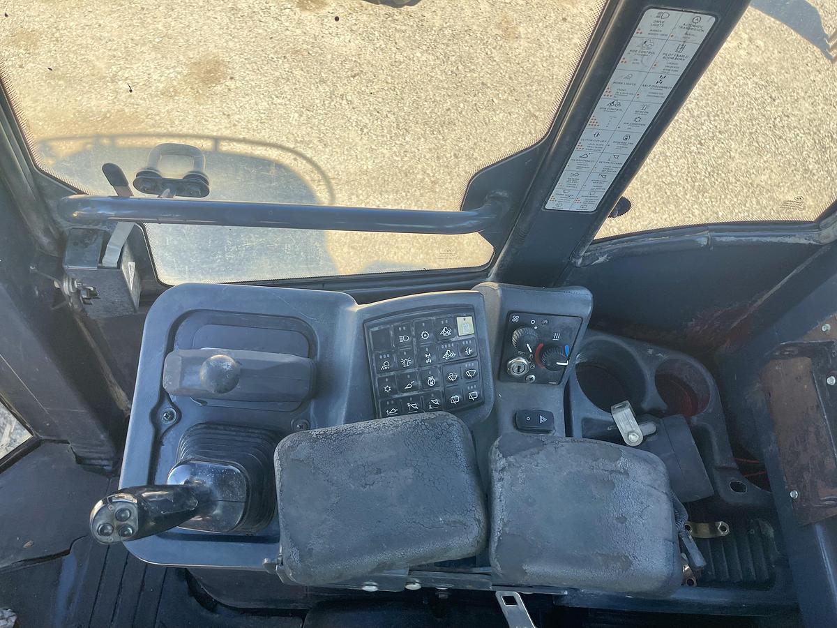 Used 2008 John Deere 444J