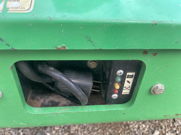 Used 2014 JLG E400AN 2WD 40FT