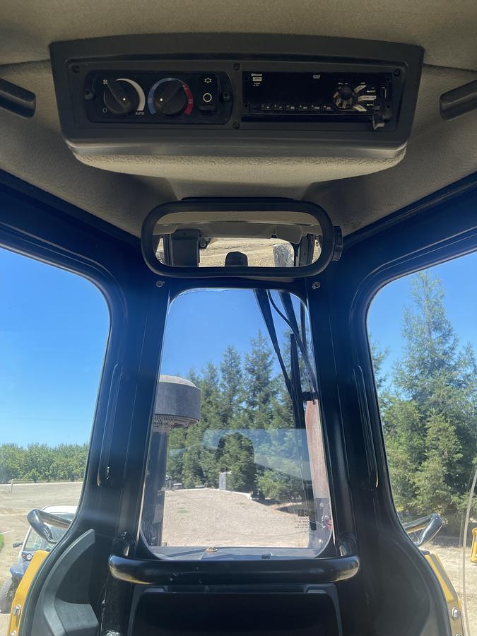 Used 2020 Cat D6