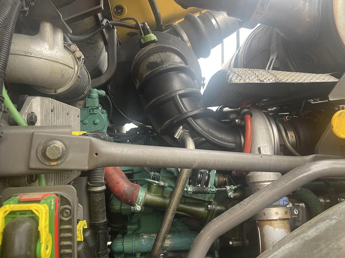 Used 2013 Volvo L110G