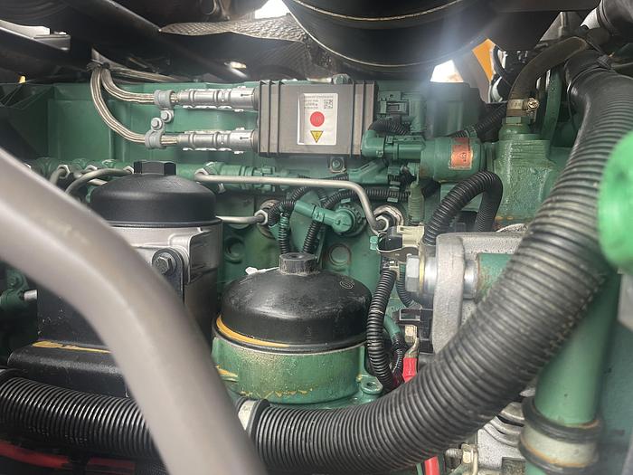 Used 2013 Volvo L110G