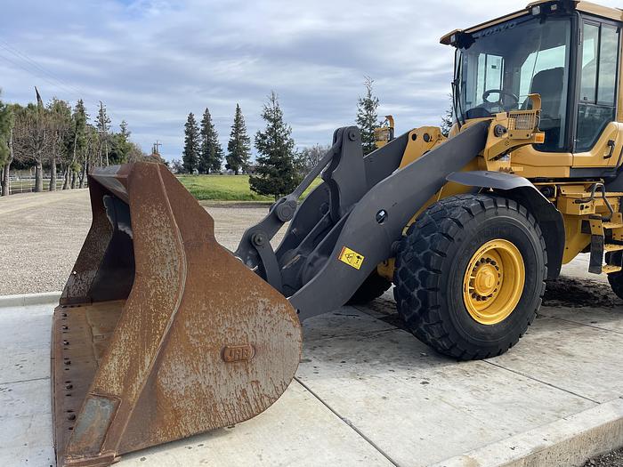 Used 2016 Volvo L70H