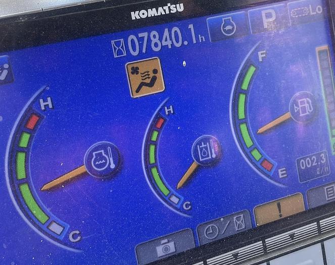 Used 2014 Komatsu PC138 USLC-10