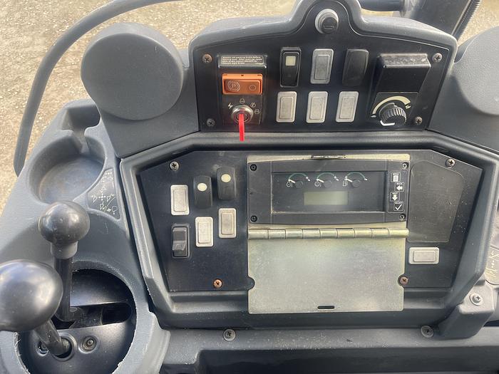 Used 2011 John Deere 310J