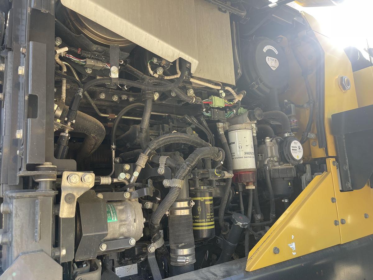 Used 2018 Komatsu WA320-8
