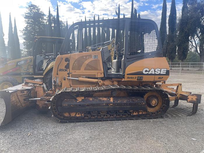 Used 2006 Case 850K XLT