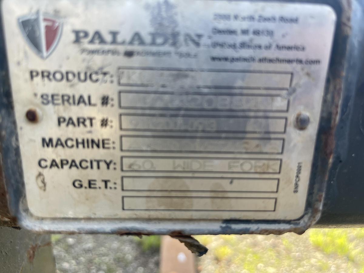 Used 2018 JRB Heavy Duty 60" Forks