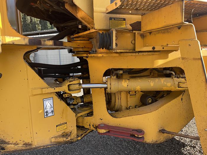 Used 1997 Volvo L180C Long Boom