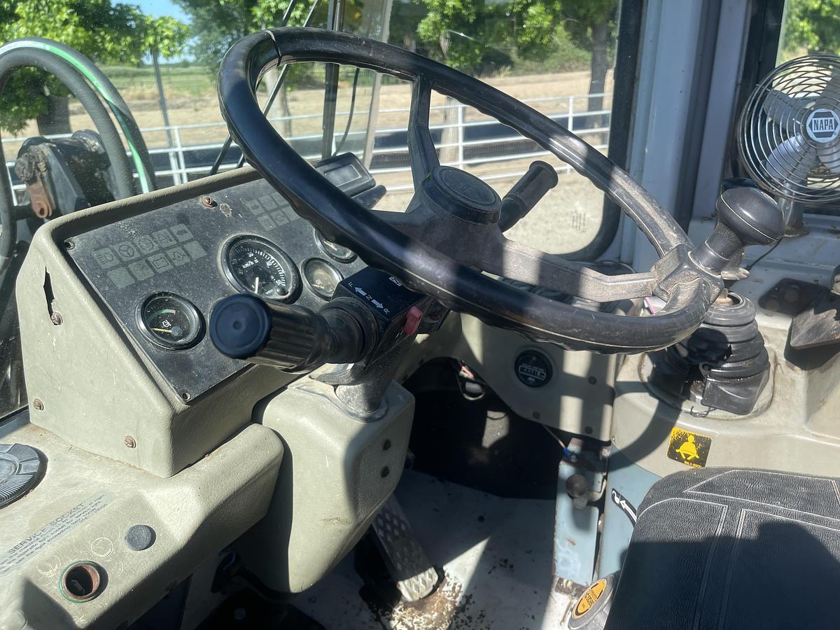 Used 2000 Hyundai HL740TM-3