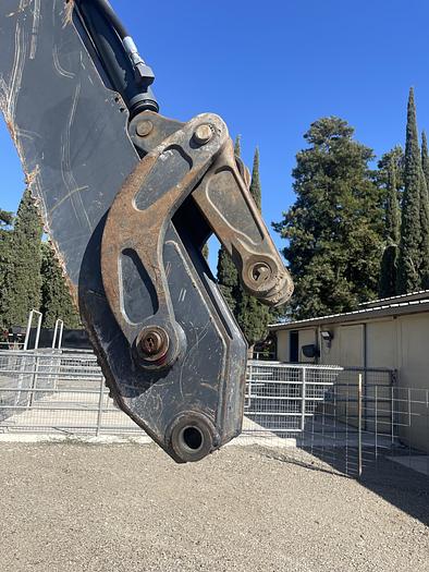 Used 2011 John Deere 310J