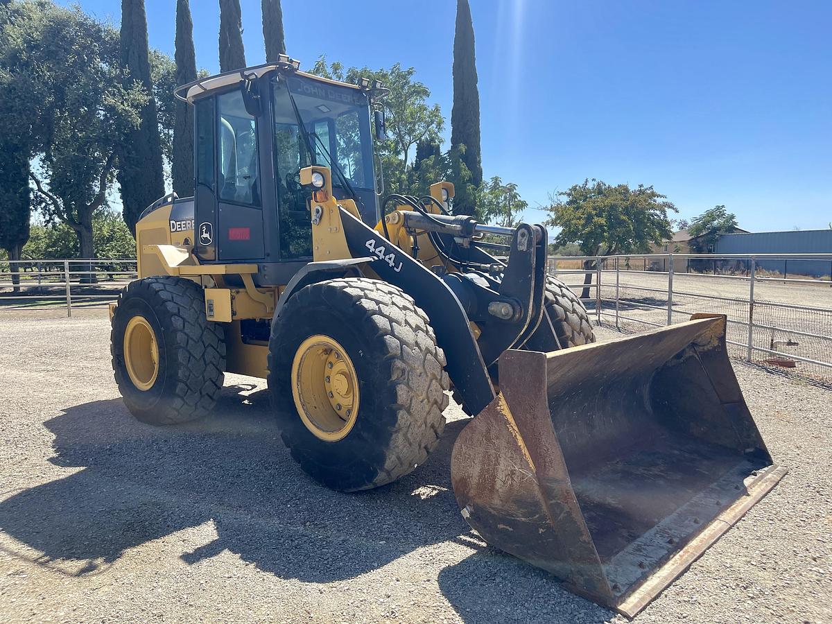 Used 2008 John Deere 444J