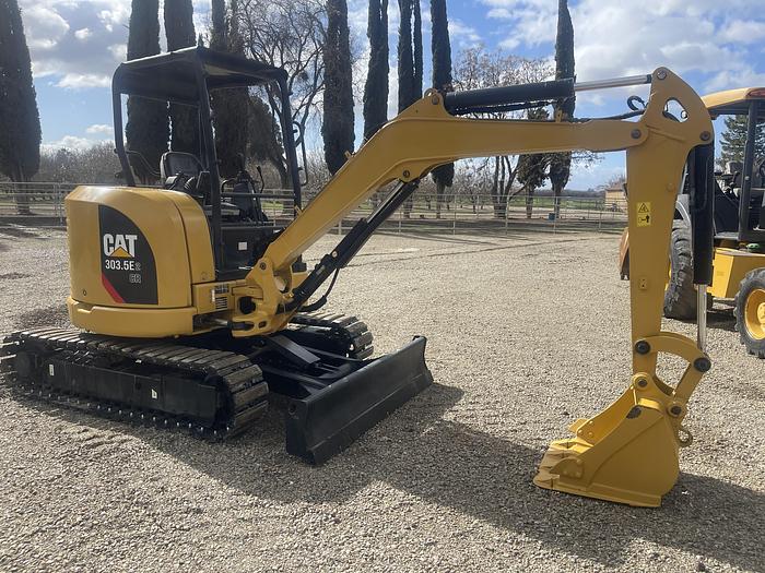Used 2015 Cat 303.5