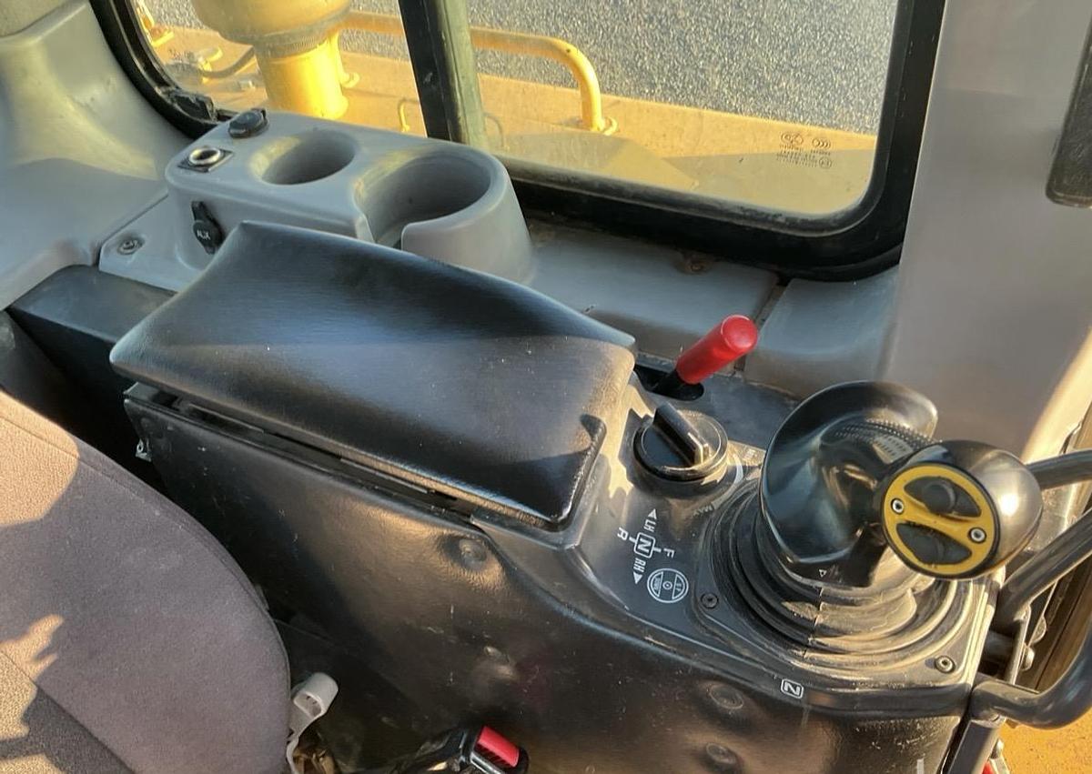 Used 2021 Komatsu D85PX-18