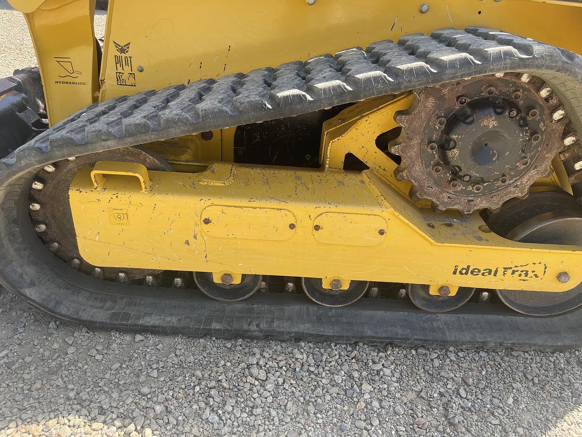 Used 2023 Gehl RT165