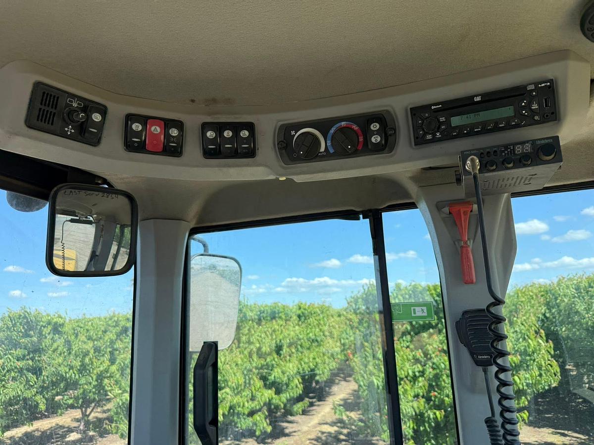 Used 2014 Cat 930K